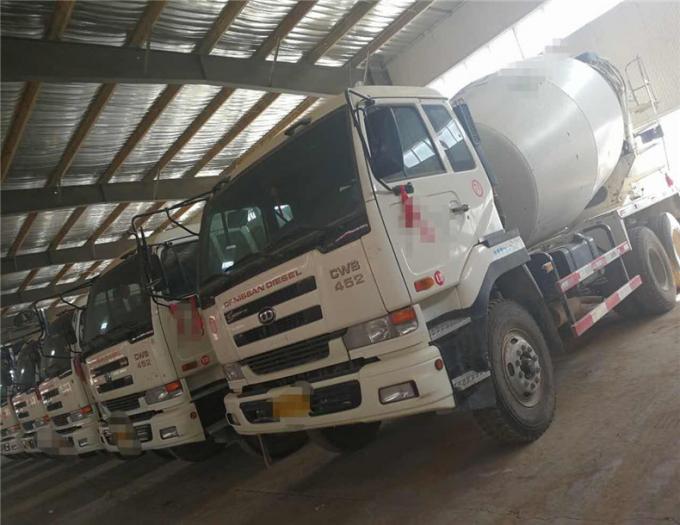 8 camion de mélangeur utilisé par moteur de CBM 10PE1 Isuzu taille de 8375 * 2496 * 3950 millimètres